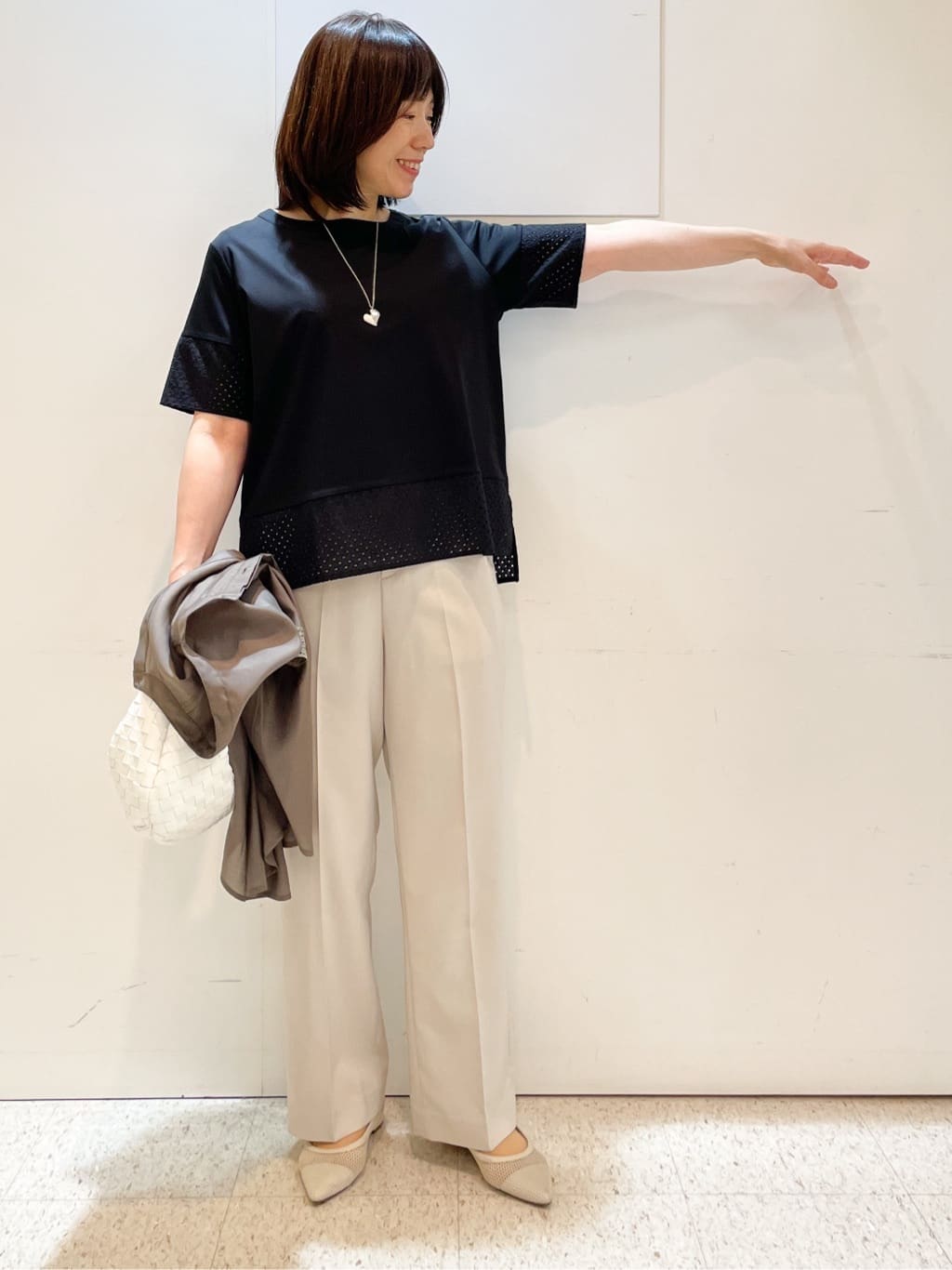 めいさんの「Reflect｜【マシンウォッシュ可】リネンライクフレアパンツ」を使ったコーディネート