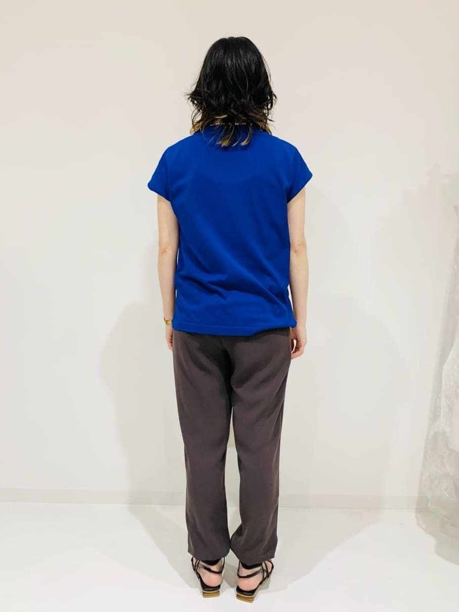サオリさんの「UNTITLED｜【吸水速乾/ウエストゴム】バックサテン ジョグパンツ」を使ったコーディネート