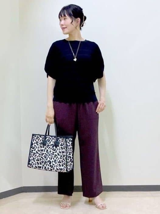 beni_gingerさんの「Reflect｜【接触冷感／マシンウォッシュ可／ウエスト総ゴム】ワイドシルエットパンツ」を使ったコーディネート