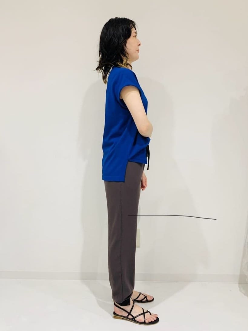 サオリさんの「UNTITLED｜【吸水速乾/ウエストゴム】バックサテン ジョグパンツ」を使ったコーディネート