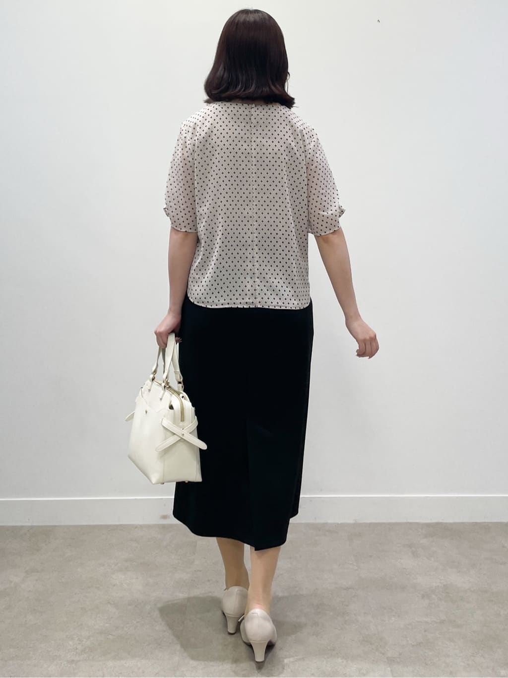yukariさんの「Reflect｜【マシンウォッシュ可／セットアップ可】コツキ柄プリントブラウス」を使ったコーディネート