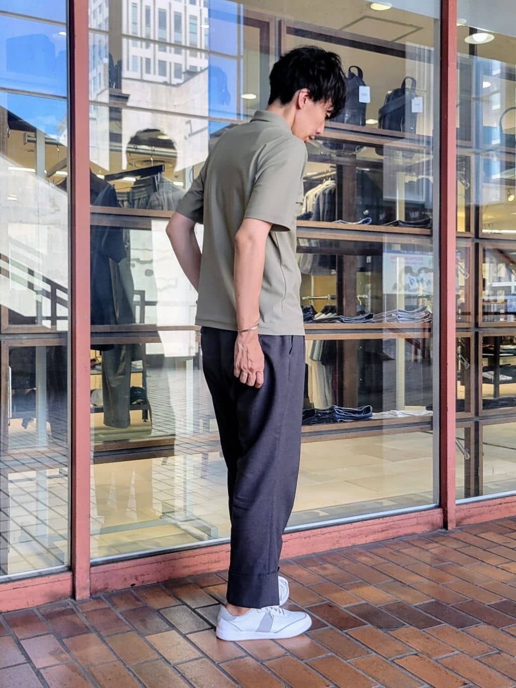 piroyaさんの「TAKEO KIKUCHI｜【COOL CITY WEAR】エアートール ポロシャツ /接触冷感・通気性」を使ったコーディネート