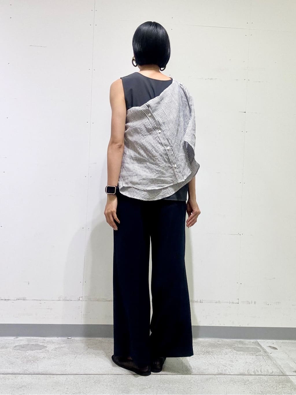 naoさんの「INDIVI｜【着る日傘／遮熱／UVケア】ワイドパンツ」を使ったコーディネート