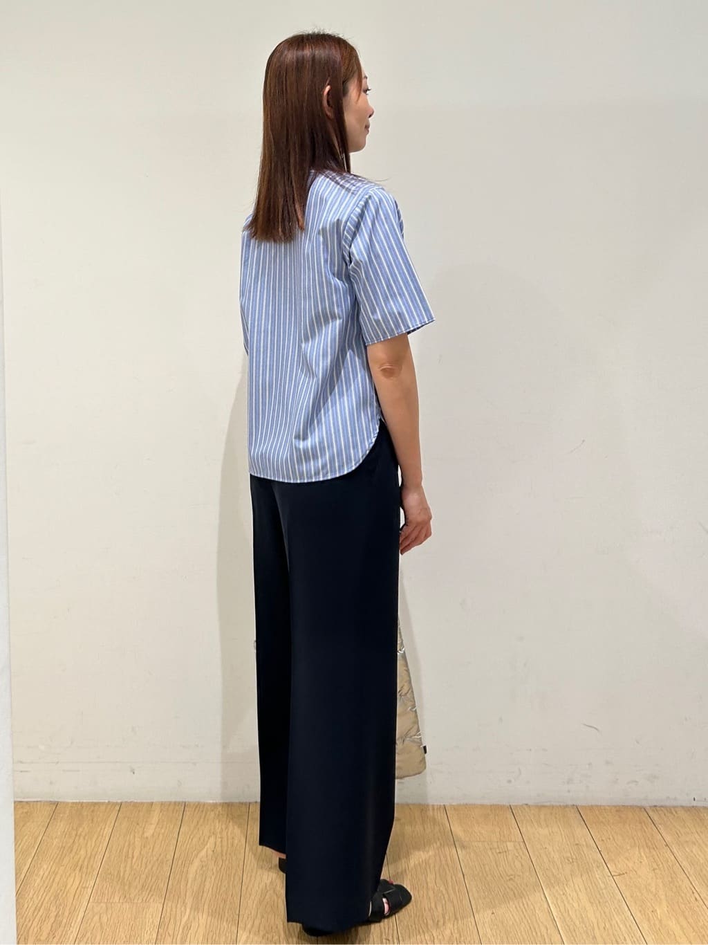 kozueさんの「INDIVI｜【洗える】胸元タックフリルブラウス」を使ったコーディネート