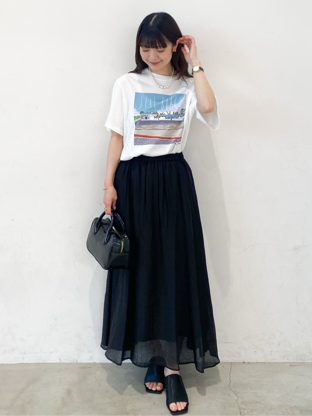 haruさんの「OPAQUE.CLIP｜風景イラストプリントTシャツ」を使ったコーディネート