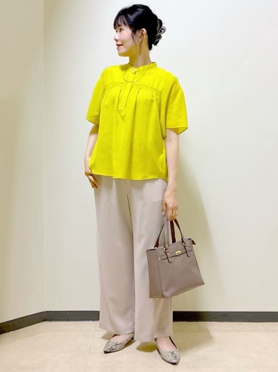  beni_gingerさんの「Reflect｜【選べる5色◎／マシンウォッシュ可】シャーリングデザインブラウス」を使ったコーディネート