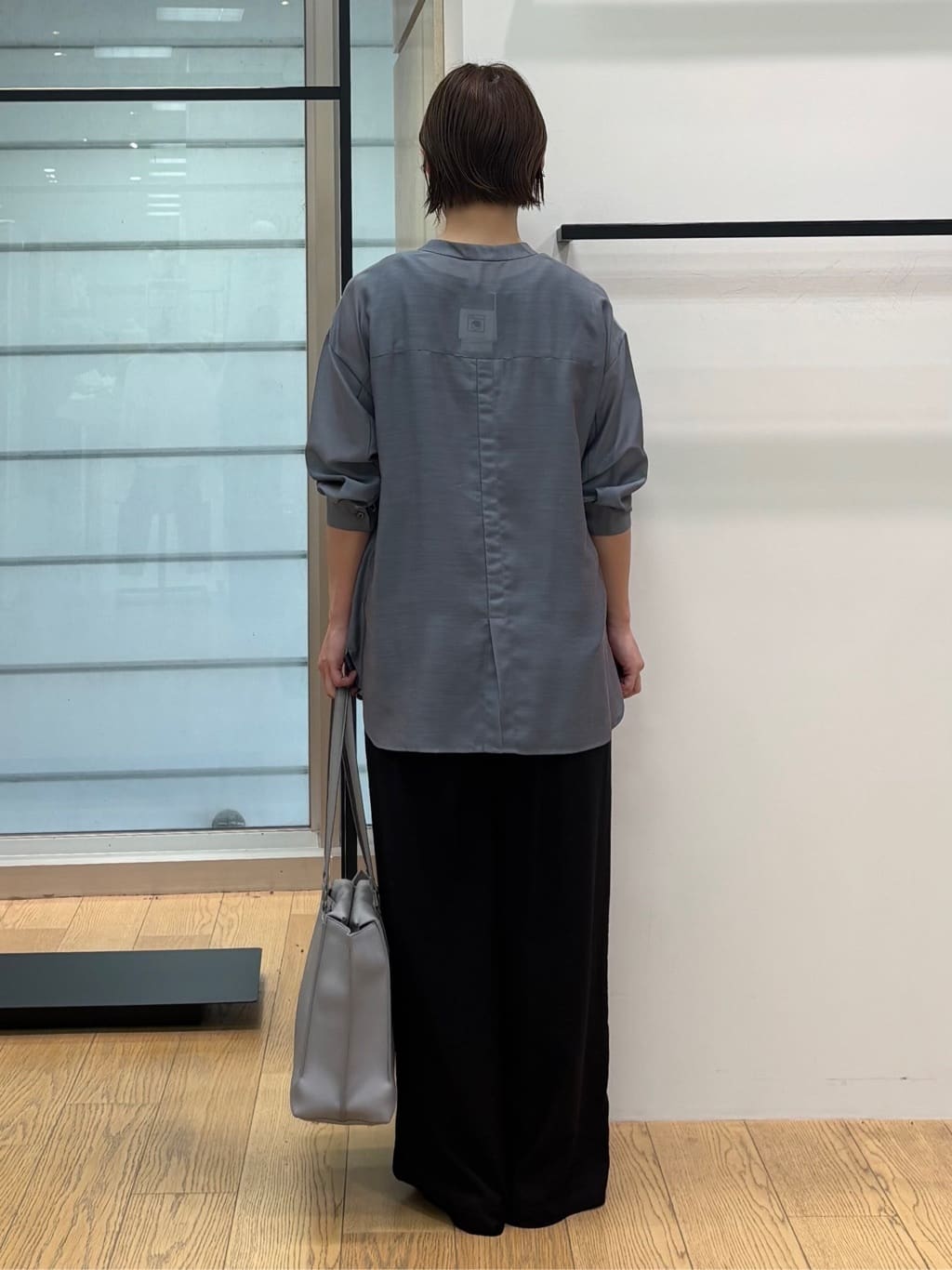 asamiさんの「INDIVI｜【洗える／UVケア／SETUP可能】ドロストワイドパンツ」を使ったコーディネート