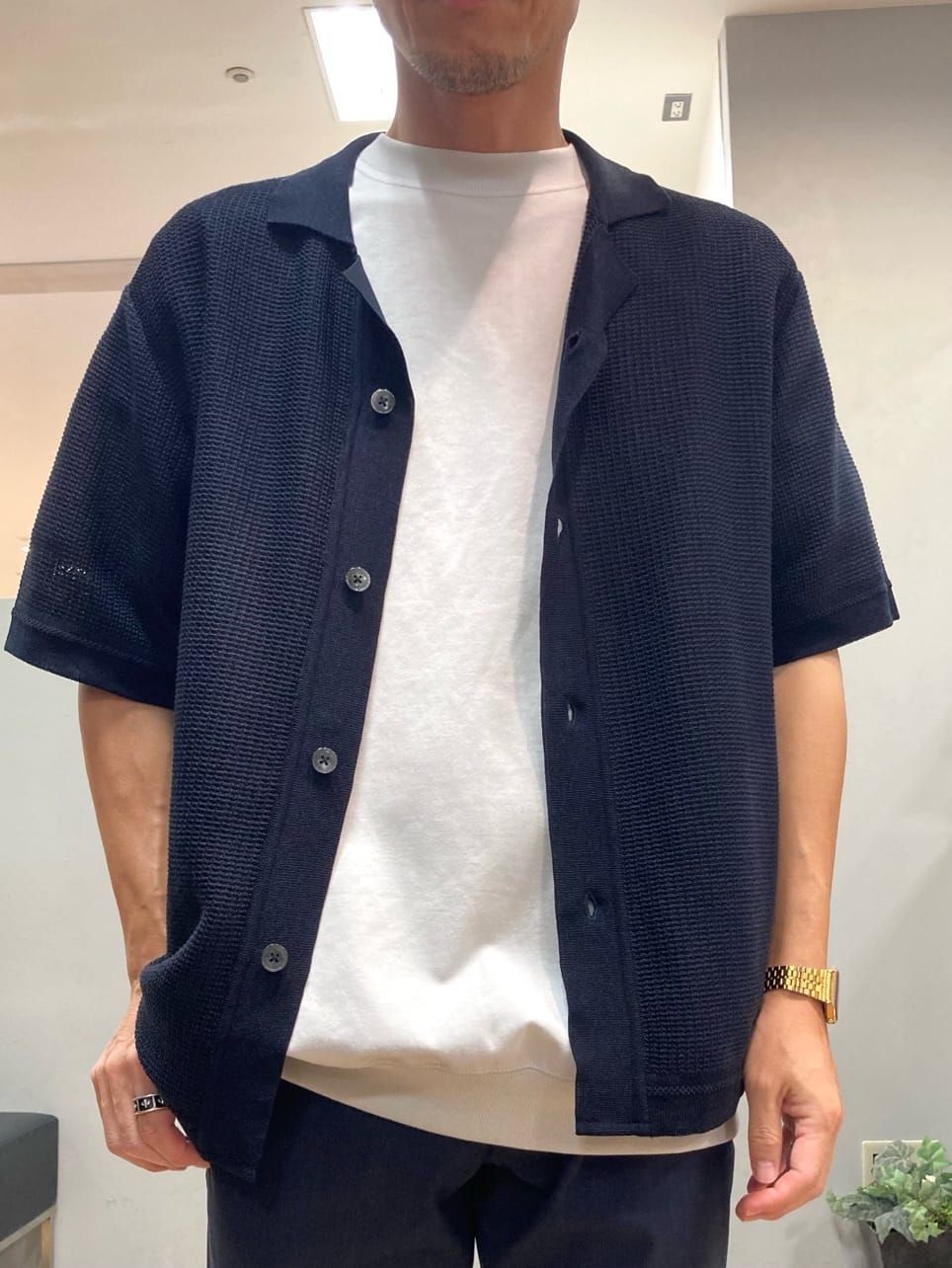 シュンさんの「TAKEO KIKUCHI｜【抗菌防臭／5サイズ展開】ハイゲージポンチ Tシャツ」を使ったコーディネート