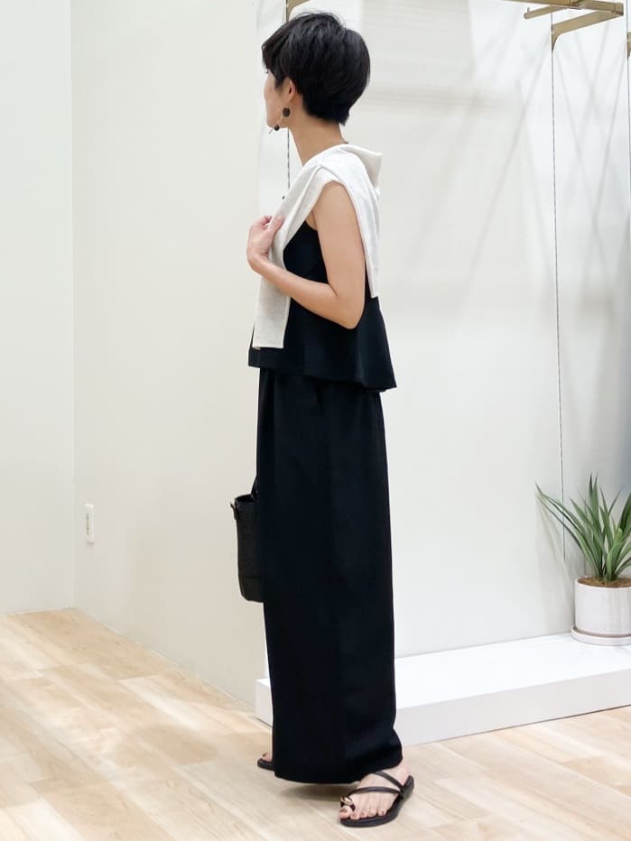 Keiさんの「grove｜【雑誌掲載】洗えるシアーカーディガン」を使ったコーディネート