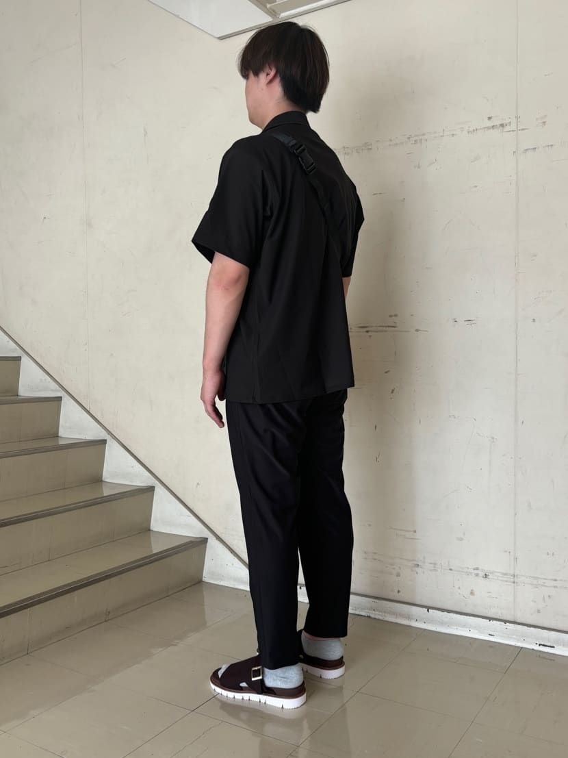圭哉さんの「TAKEO KIKUCHI｜【COOL CITY WEAR】エアートール オープンカラーシャツ /接触冷感・通気性」を使ったコーディネート