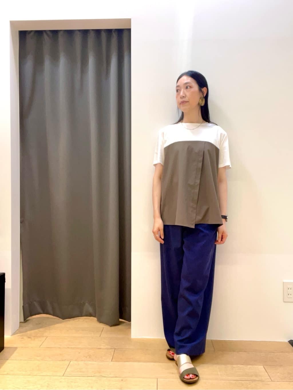 yukoさんの「INDIVI｜【デニムライク】マリンボタン リネン混ワイドパンツ」を使ったコーディネート