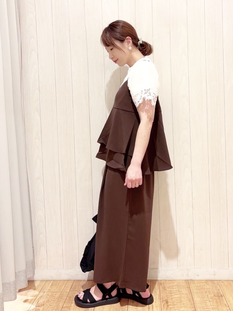 あいこさんの「SHOO･LA･RUE｜【S-LL/ひんやり/UV/】大人上品な お袖レースニット」を使ったコーディネート