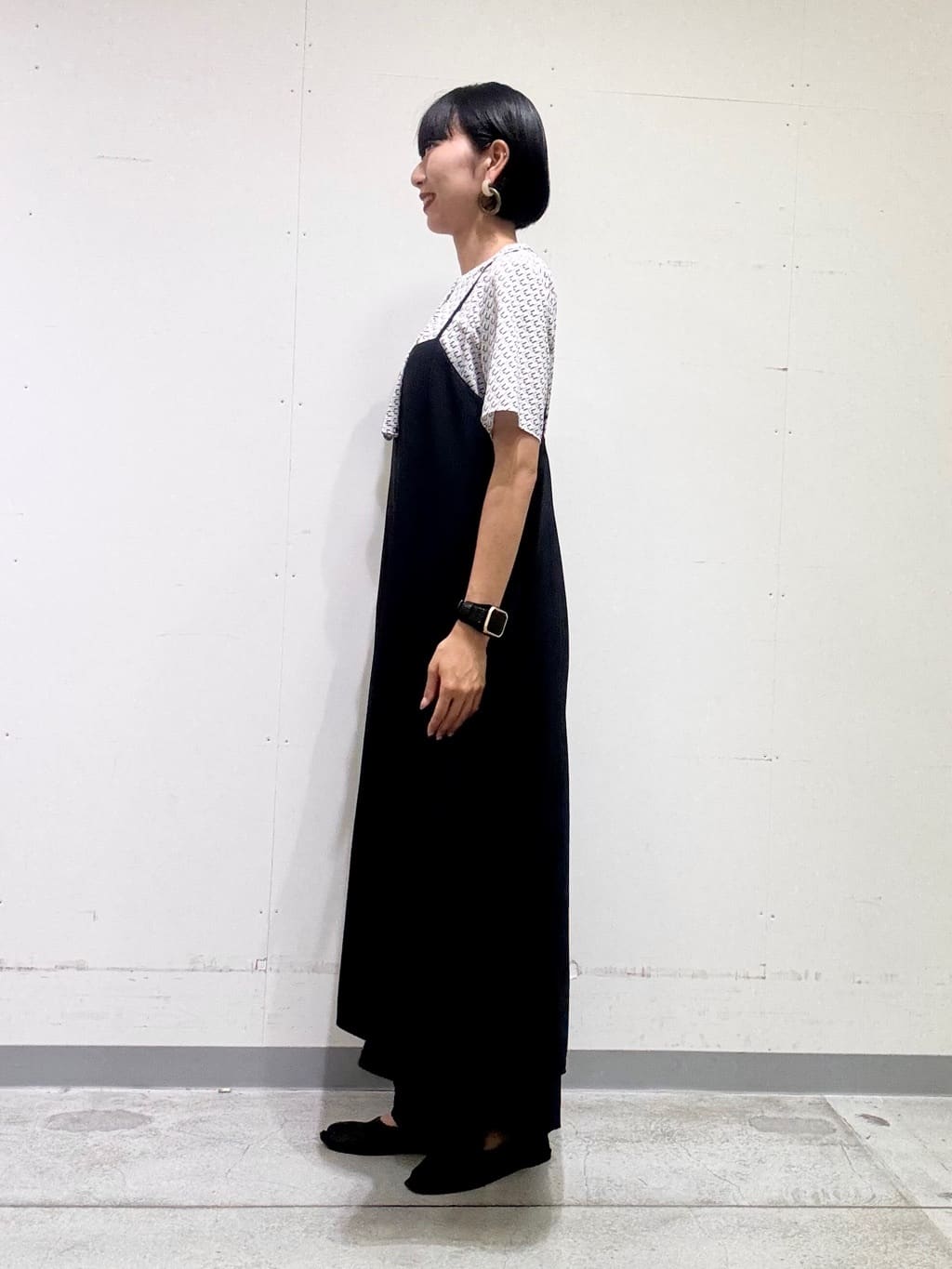 naoさんの「INDIVI｜【洗える／UVケア】幾何学柄＆無地ボウタイブラウス」を使ったコーディネート
