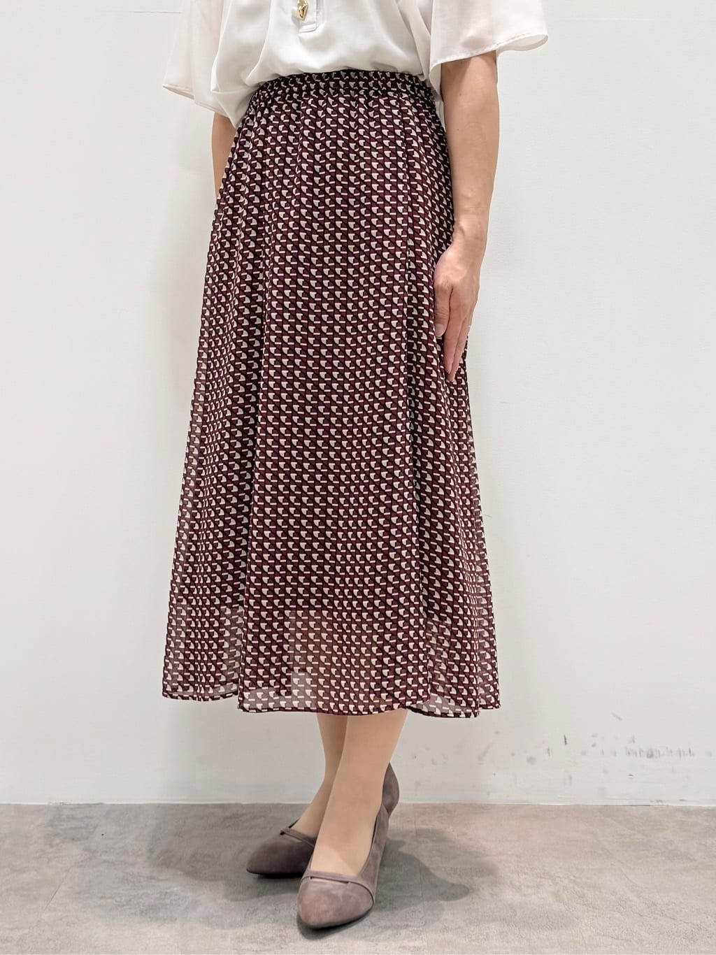 koyaさんの「Reflect｜【選べる5色◎／マシンウォッシュ可】シャーリングデザインブラウス」を使ったコーディネート