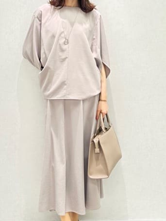 Miwaさんの「UNTITLED｜フープトップネックレス」を使ったコーディネート