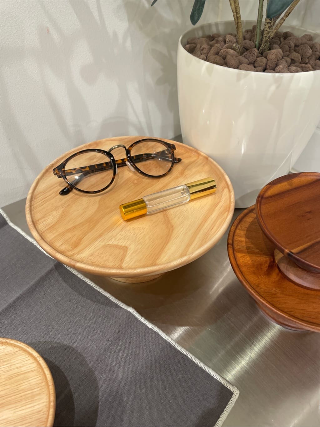 まのちゃんさんの「212 KITCHEN STORE｜ラバーウッド コンポートディッシュSS 120 NA」を使ったコーディネート