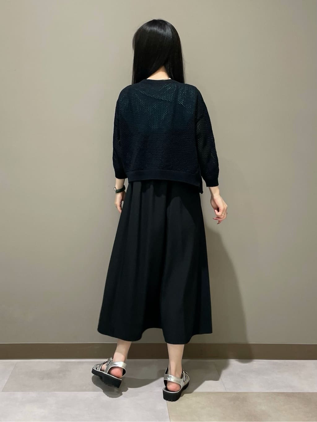 KEIKOさんの「INDIVI｜【UVケア】エアリージョーゼット キャミワンピース」を使ったコーディネート
