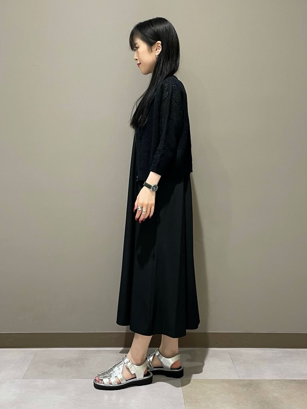 KEIKOさんの「INDIVI｜【UVケア】エアリージョーゼット キャミワンピース」を使ったコーディネート