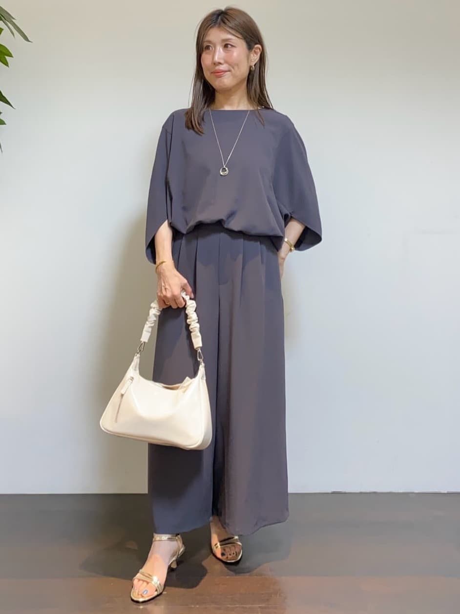 tomoさんの「UNTITLED｜【ステンレス】レイヤードチェーンネックレス」を使ったコーディネート