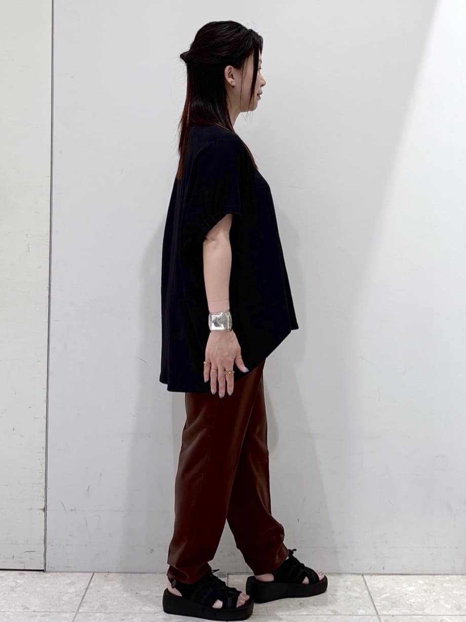 mameさんの「OPAQUE.CLIP｜◆リラクシードルマンスリーブトップス【UV／吸水速乾／洗濯機洗い可】」を使ったコーディネート