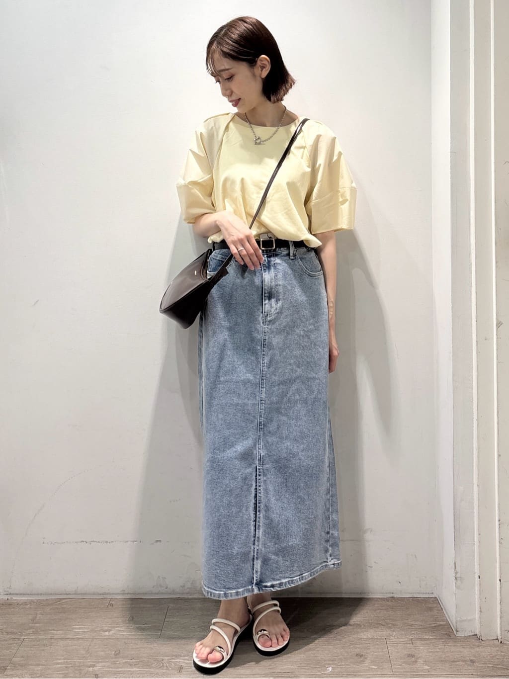 ぶまりんさんの「OPAQUE.CLIP｜シンプルスクエアベルト」を使ったコーディネート
