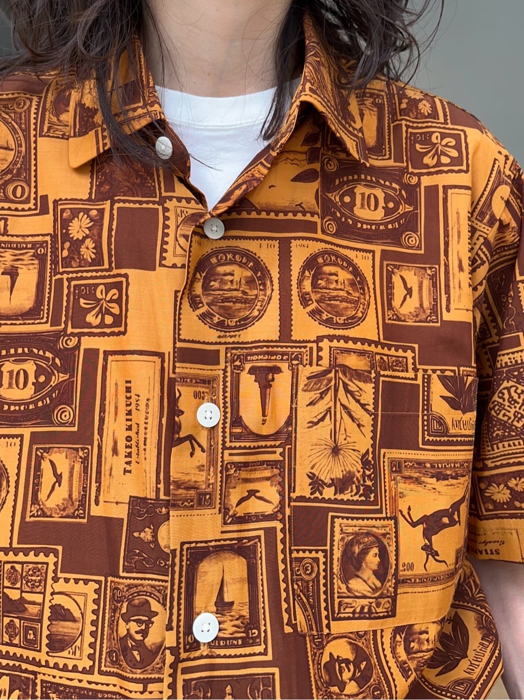 神野（jinno）さんの「TAKEO KIKUCHI｜【抗菌防臭／5サイズ展開】ハイゲージポンチ Tシャツ」を使ったコーディネート
