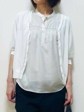 Riiさんの「Reflect｜【選べる5色◎／マシンウォッシュ可】シャーリングデザインブラウス」を使ったコーディネート