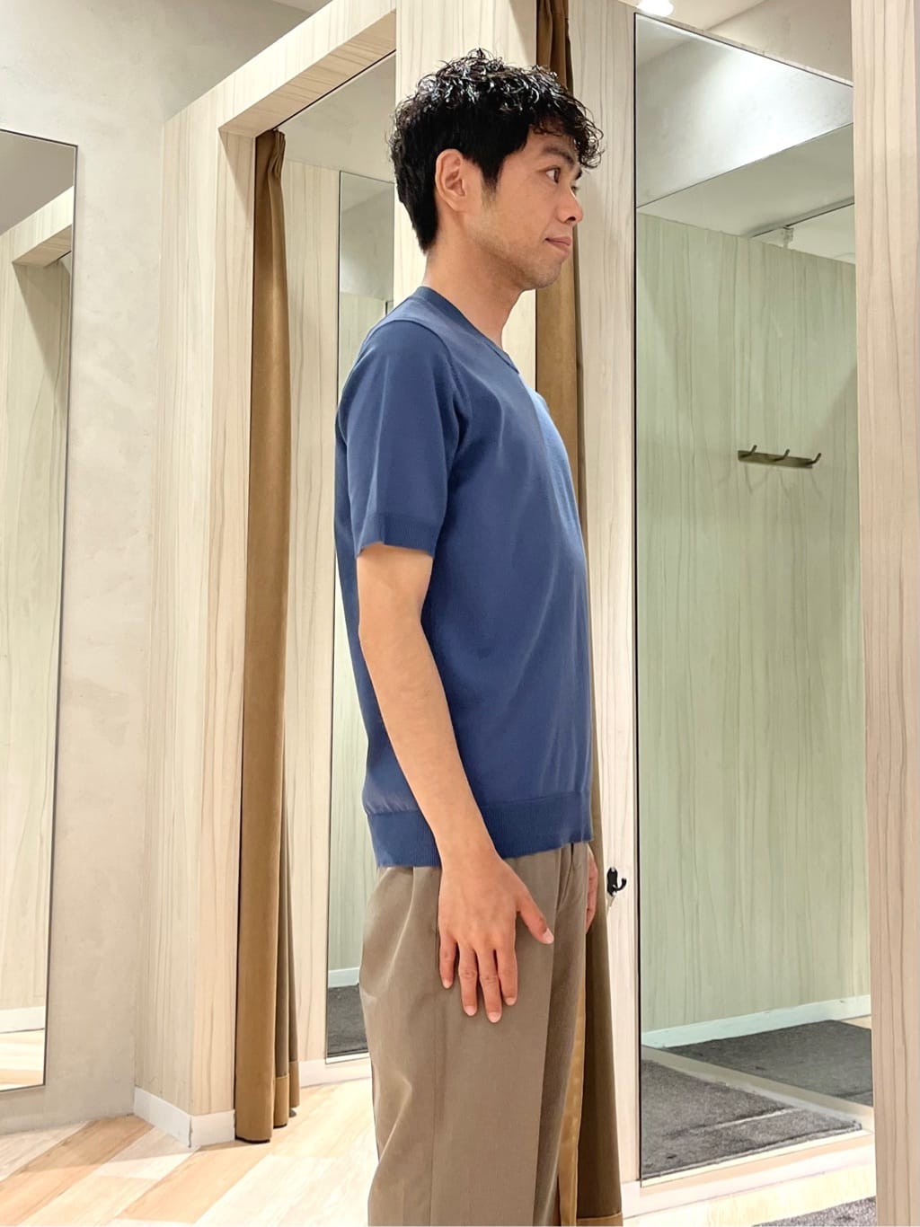 URAさんの「TAKEO KIKUCHI｜【COOL CITY WEAR】アーバンクール ジャケット /接触冷感・吸水速乾」を使ったコーディネート