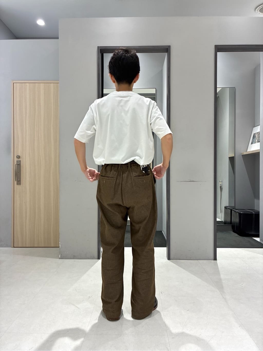 わいずみさんの「TAKEO KIKUCHI｜【抗菌防臭／5サイズ展開】ハイゲージポンチ Tシャツ」を使ったコーディネート