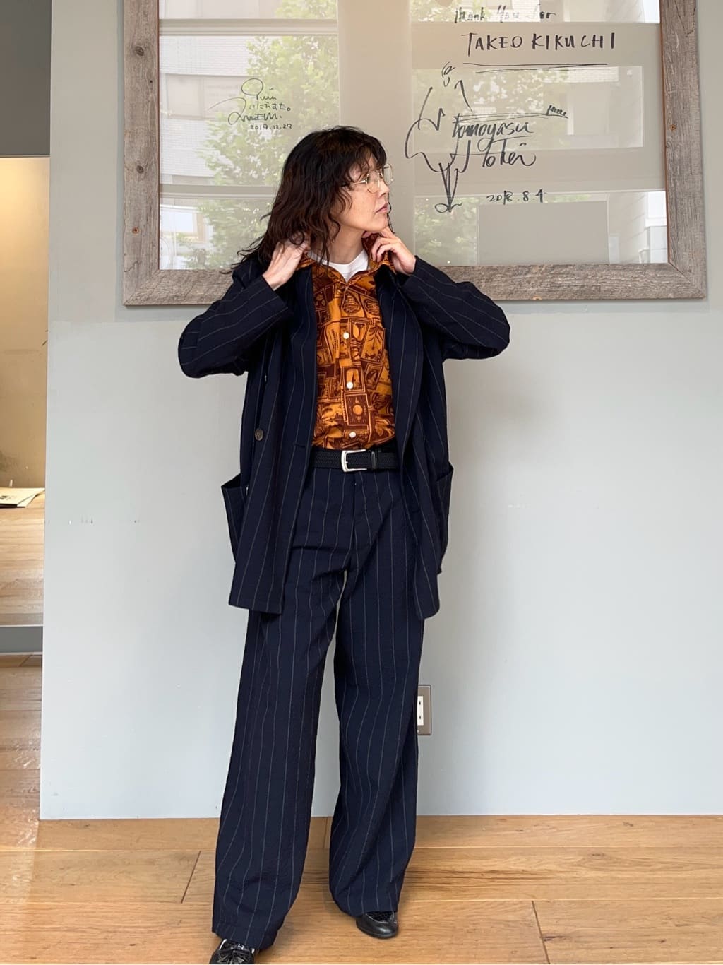 神野（jinno）さんの「TAKEO KIKUCHI｜【抗菌防臭／5サイズ展開】ハイゲージポンチ Tシャツ」を使ったコーディネート