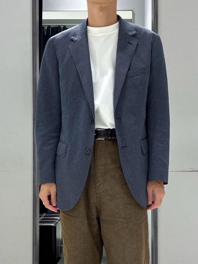 わいずみさんの「TAKEO KIKUCHI｜【抗菌防臭／5サイズ展開】ハイゲージポンチ Tシャツ」を使ったコーディネート