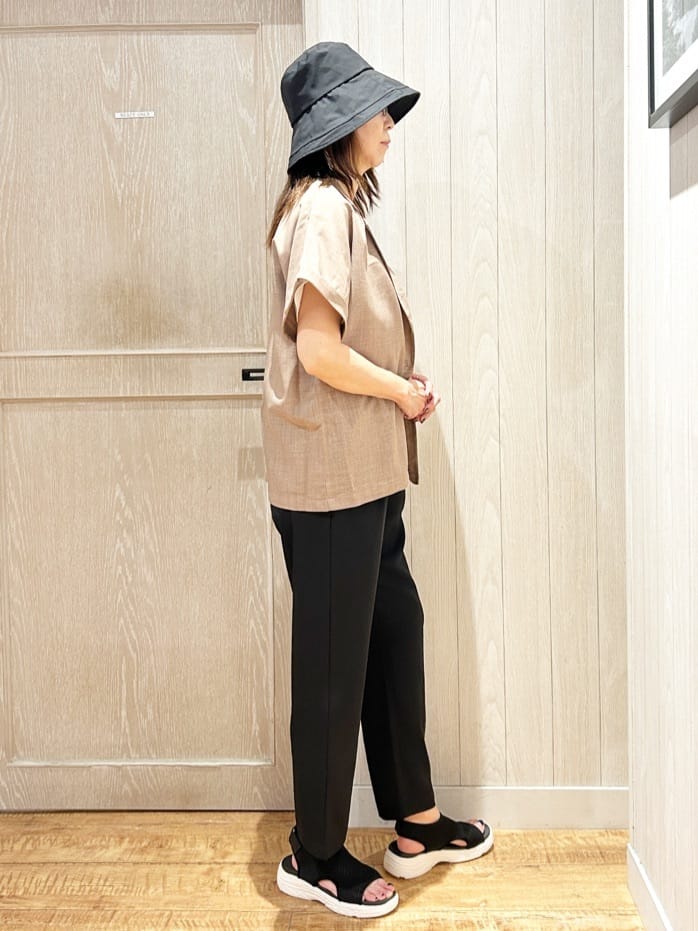 yukaさんの「SHOO･LA･RUE｜【S-LL】さらりと着たい大人のための 麻調半袖ジャケット」を使ったコーディネート
