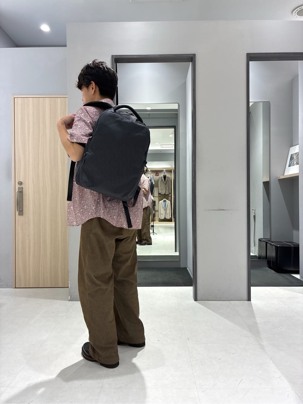 わいずみさんの「TAKEO KIKUCHI｜【抗菌防臭／5サイズ展開】ハイゲージポンチ Tシャツ」を使ったコーディネート
