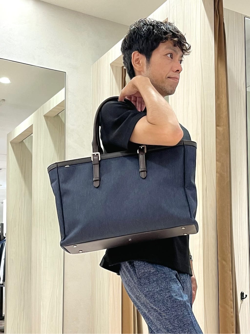 URAさんの「TAKEO KIKUCHI｜【抗菌防臭／9色5サイズ展開】ハニカムメランジ ポロシャツ」を使ったコーディネート