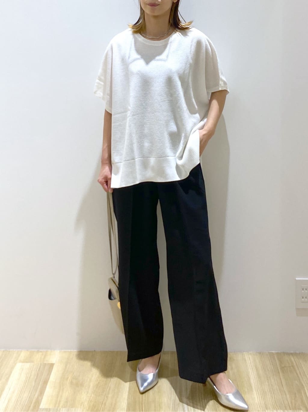 えりさんの「OPAQUE.CLIP｜美脚イージーワイドパンツ【防シワ／洗濯機洗い可／抗ピル／ストレッチ】《丈が選べる／SS-LLサイズ／」を使ったコーディネート