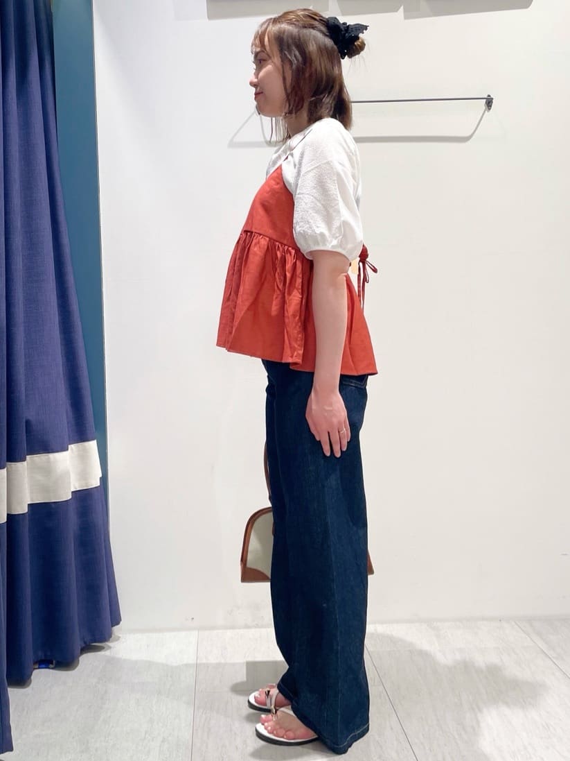 さきさんの「grove｜【SOMETHING&times;grove別注】LISAWIDE DENIM PANTS」を使ったコーディネート