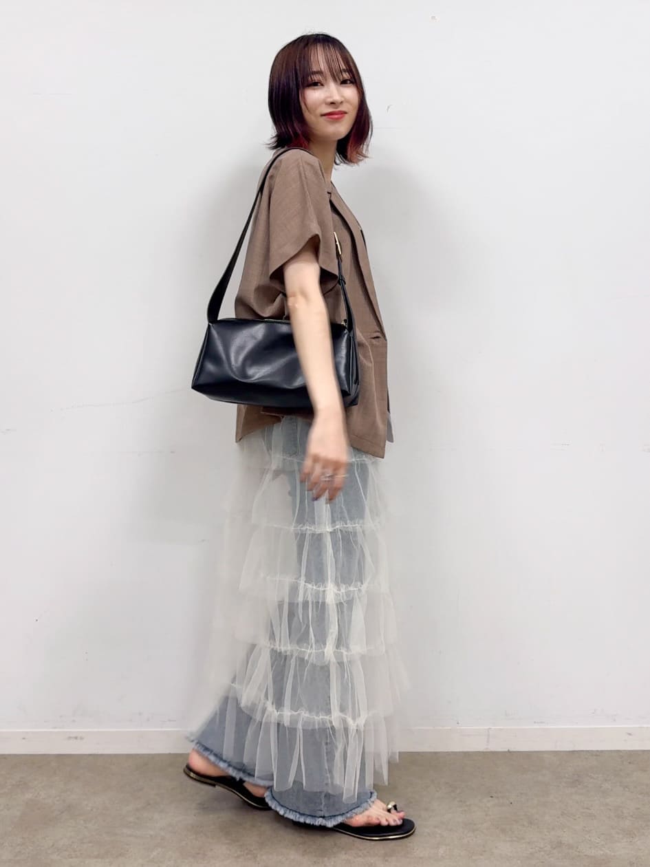 𝐜𝐡𝐢𝐤𝐚さんの「SHOO･LA･RUE｜【S-LL】さらりと着たい大人のための 麻調半袖ジャケット」を使ったコーディネート