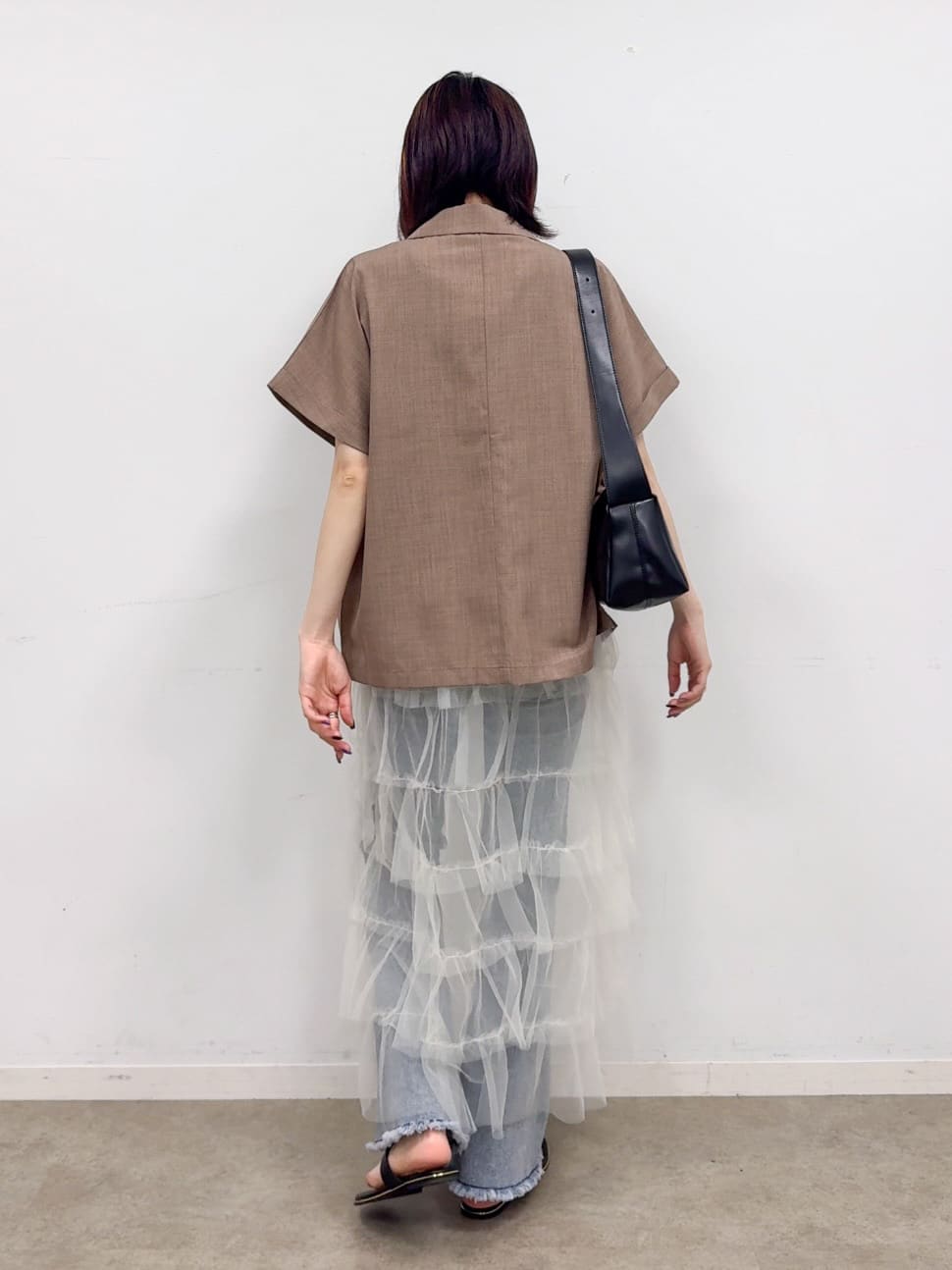 𝐜𝐡𝐢𝐤𝐚さんの「SHOO･LA･RUE｜【S-LL】さらりと着たい大人のための 麻調半袖ジャケット」を使ったコーディネート
