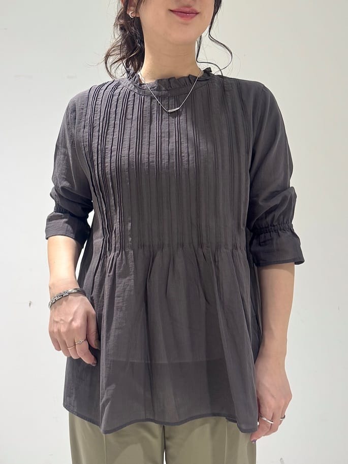 そんさんの「INDIVI｜【洗える/コットン】ピンタックシアーブラウス」を使ったコーディネート