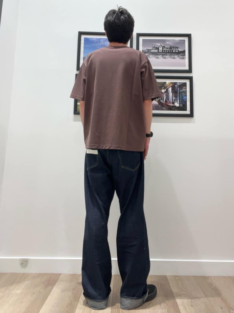oikawaさんの「Dessin｜ロゴ刺繍Tシャツ」を使ったコーディネート