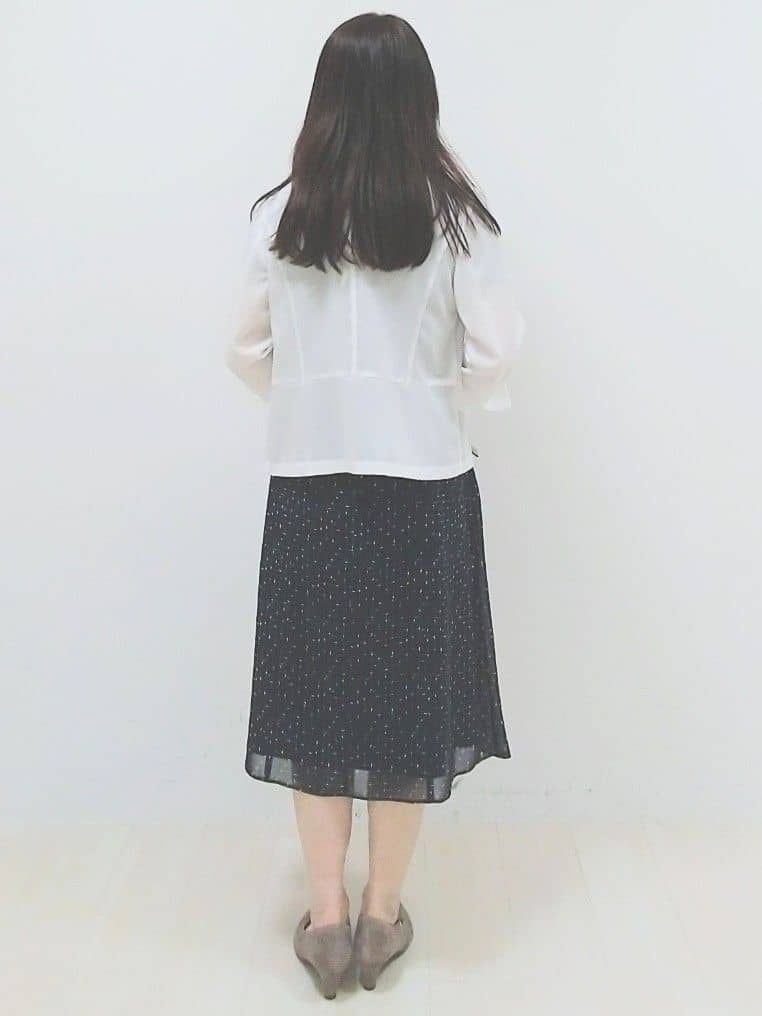SANAさんの「Reflect｜【WEB先行カラーあり／マシンウォッシュ可／ナローベルト付き】オフボディツイードチェックワンピース」を使ったコーディネート