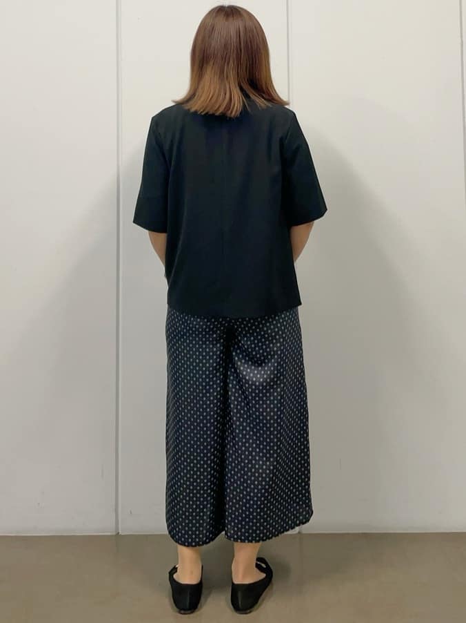 minoriさんの「COUP DE CHANCE｜【手洗い可／日本製】小紋柄フレアスリーブブラウス」を使ったコーディネート