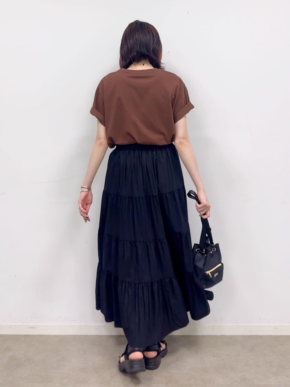 𝐜𝐡𝐢𝐤𝐚さんの「SHOO･LA･RUE｜【S-LL/ひんやり/UV】選べる6柄でそれぞれ欲しくなる プリントTシャツ」を使ったコーディネート