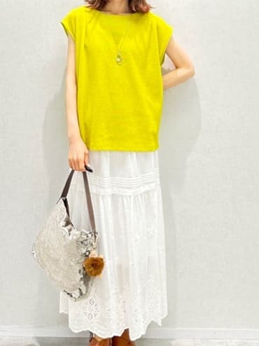 Miwaさんの「UNTITLED｜【ジャージ素材】インナードッキングシアーカットソー」を使ったコーディネート