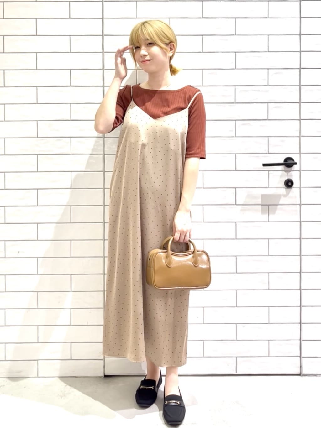 しおりさんの「OPAQUE.CLIP｜汗染み防止 ボートネックリブカットソー【洗濯機洗い可／抗ピル】」を使ったコーディネート