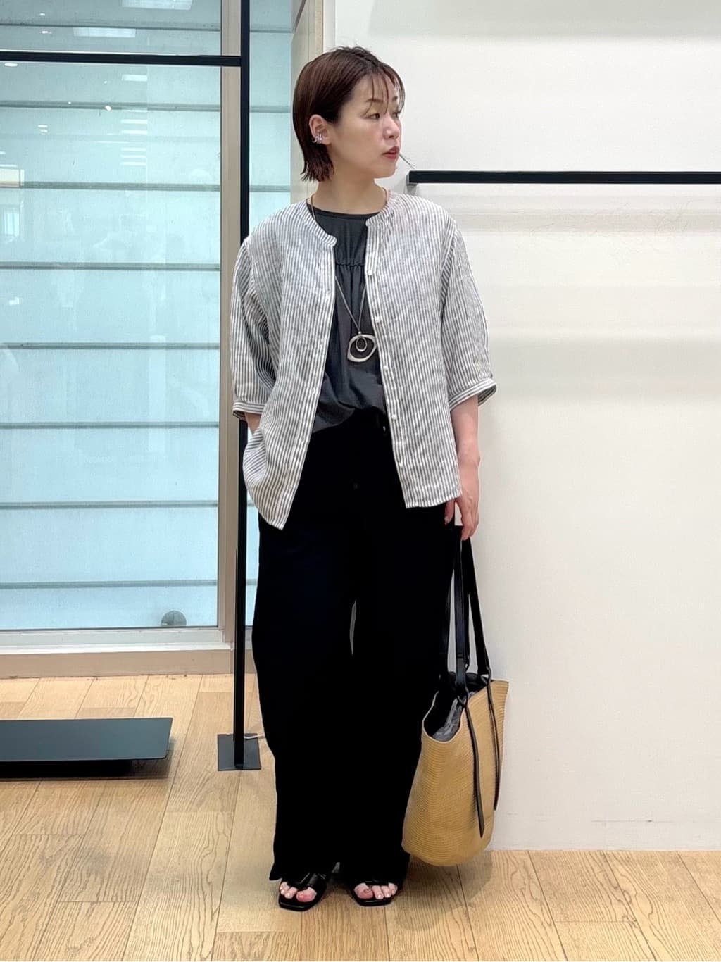 asamiさんの「INDIVI｜【洗える／体型カバー】シャーリングシアートップス」を使ったコーディネート