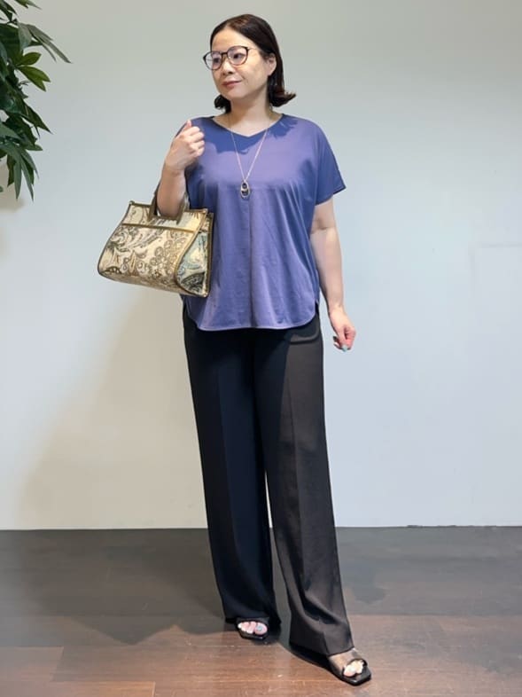 Asamiさんの「UNTITLED｜【接触冷感/洗える】Vネックコットンプルオーバー」を使ったコーディネート