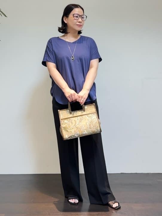 Asamiさんの「UNTITLED｜【接触冷感/洗える】Vネックコットンプルオーバー」を使ったコーディネート