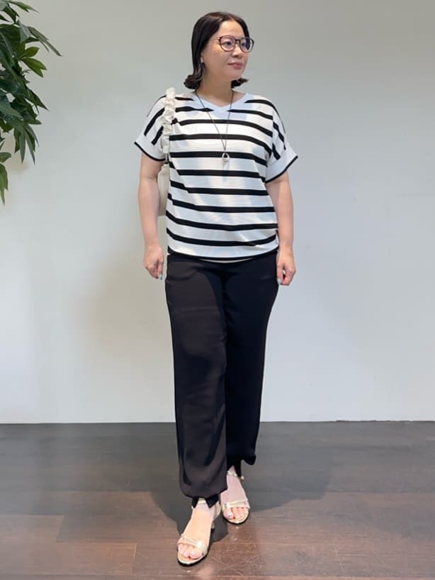 Asamiさんの「UNTITLED｜【吸水速乾/ウエストゴム】バックサテン ジョグパンツ」を使ったコーディネート