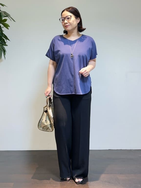 Asamiさんの「UNTITLED｜【接触冷感/洗える】Vネックコットンプルオーバー」を使ったコーディネート